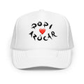 Popi Azucar white trucker hat — front view with black lettering and red heart — Pistolero Clásico