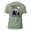 SuuWee sage tee — back graphic print detail — Pistolero Clásico